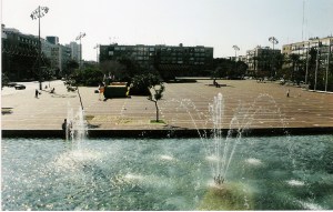 Μακάρι να είχαν και οι Έλληνες τη μανία των Ισραηλινών δημάρχων με τα συντριβάνια