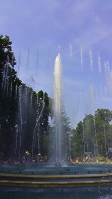 Μουσικο συντριβανι