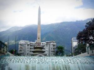 17799002_1862004240483733_1364